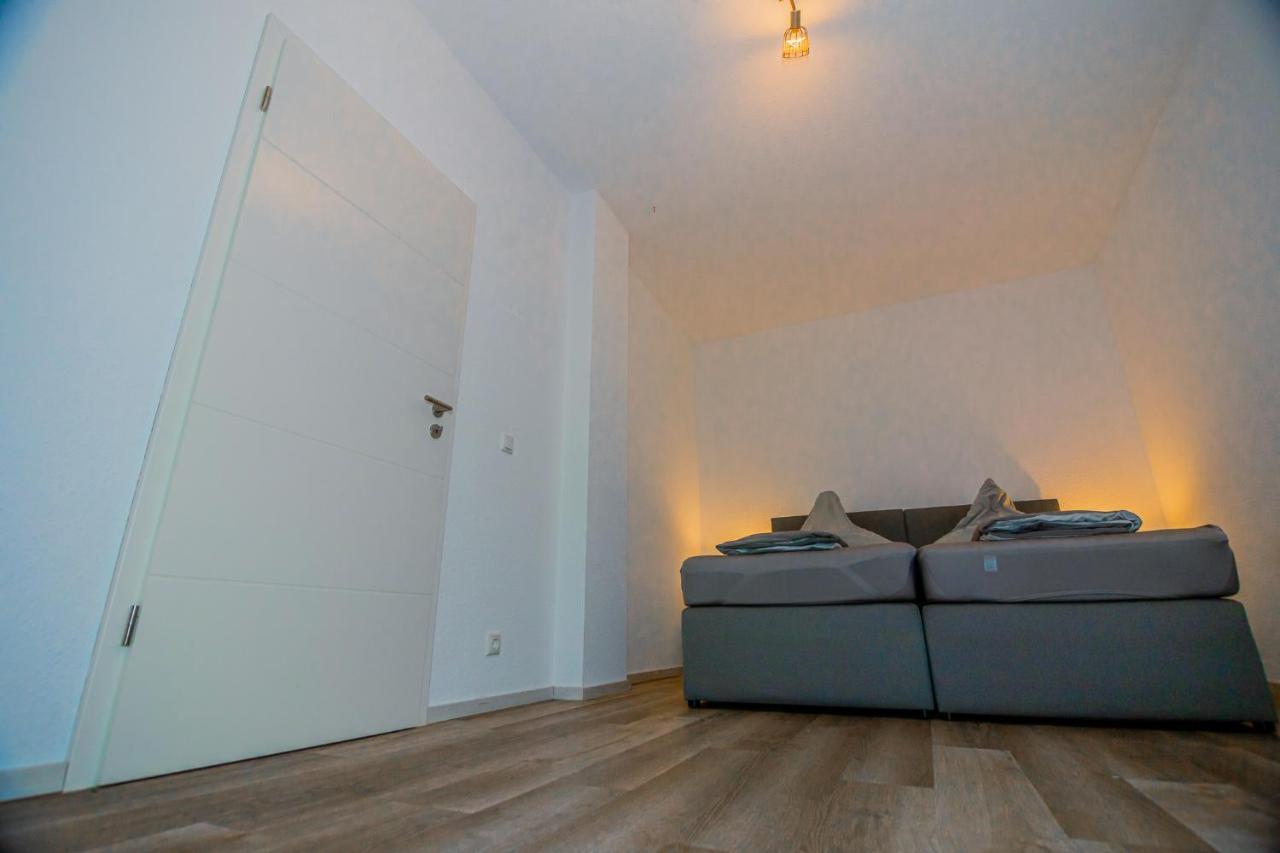 Ferienwohnung A&S Heuchelheim Heuchelheim  Экстерьер фото