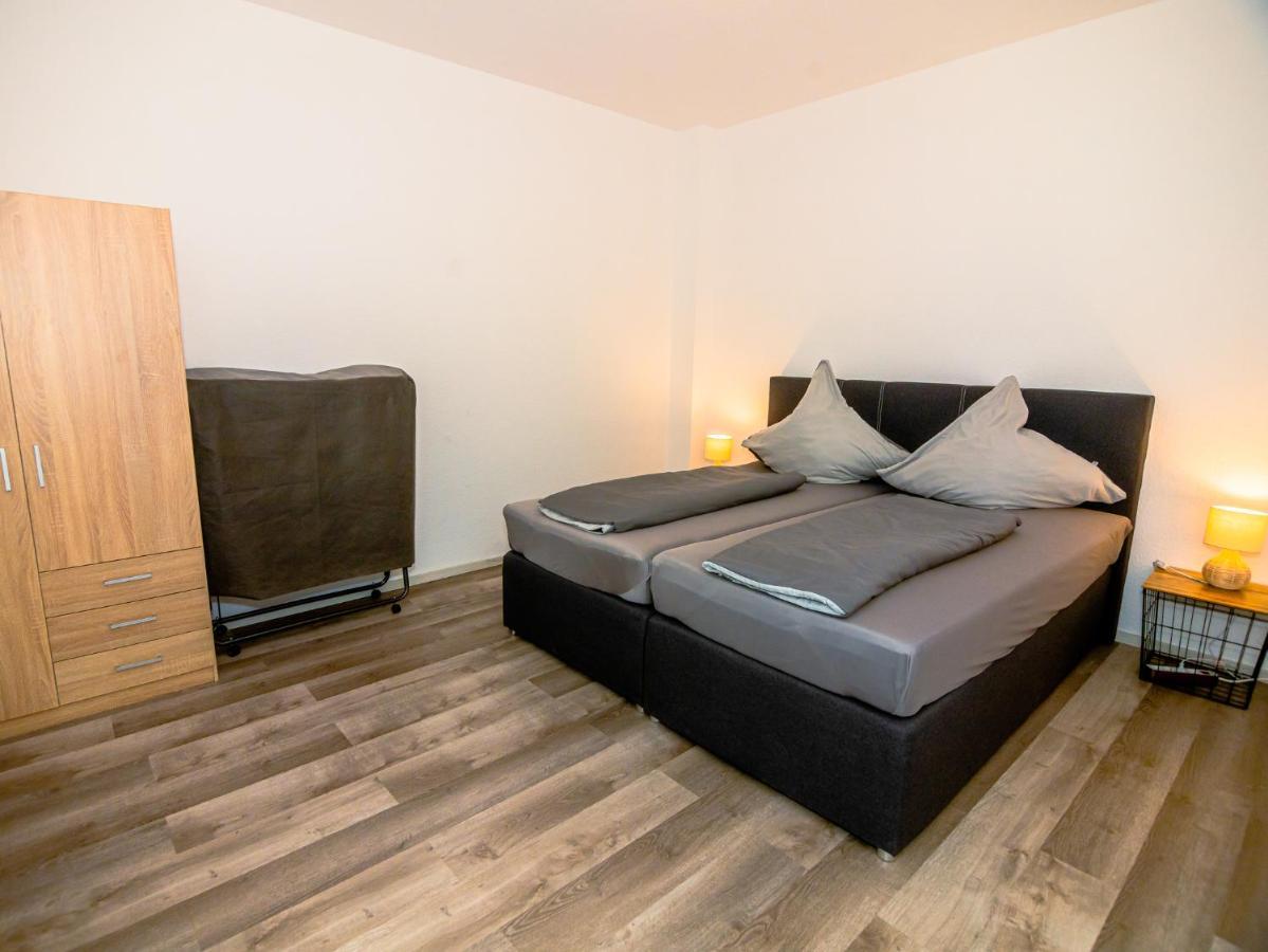 Ferienwohnung A&S Heuchelheim Heuchelheim  Экстерьер фото
