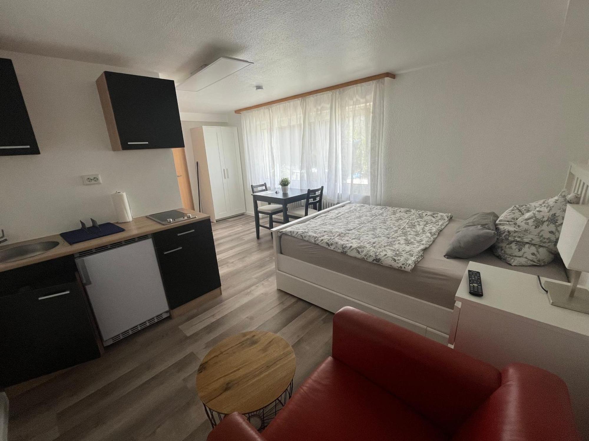 Ferienwohnung A&S Heuchelheim Heuchelheim  Экстерьер фото