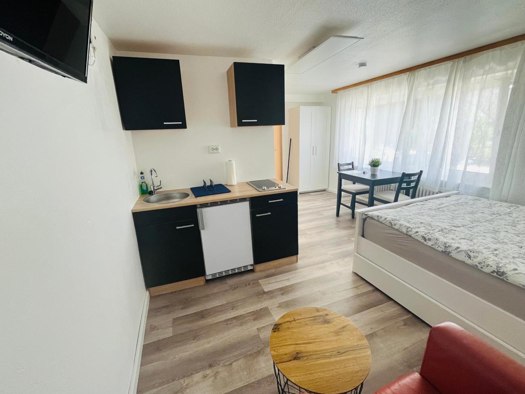 Ferienwohnung A&S Heuchelheim Heuchelheim  Экстерьер фото